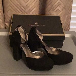 *New Black platform Mary Jane shoes